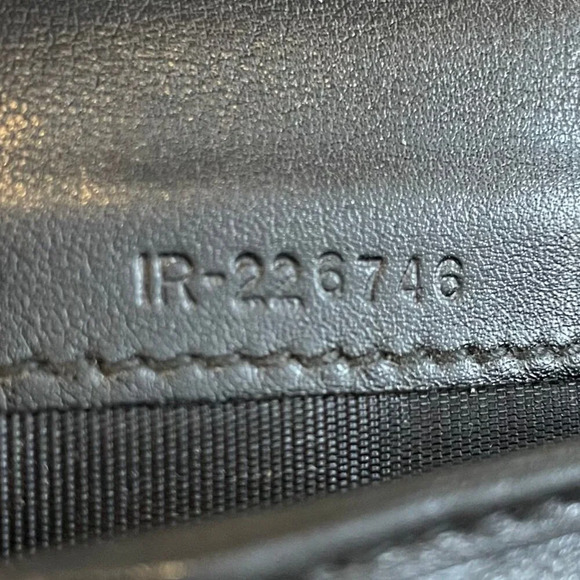 Salvatore Ferragamo Authentic Signature Logo Leather & Nylon Wallet Black Sz OS - Picture 7 of 14